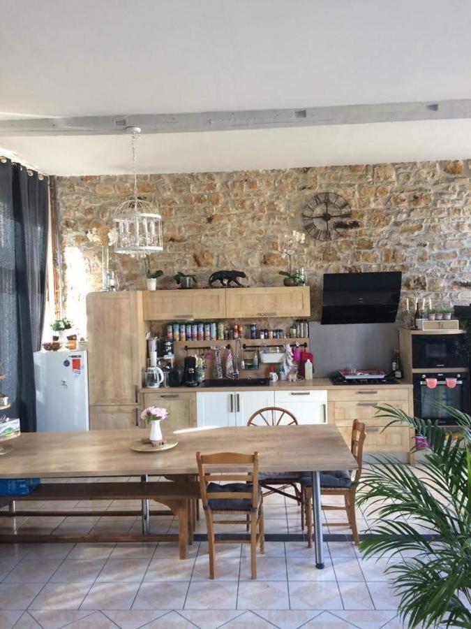 Bed and Breakfast Ecole De La Route Bleue Moiry Экстерьер фото