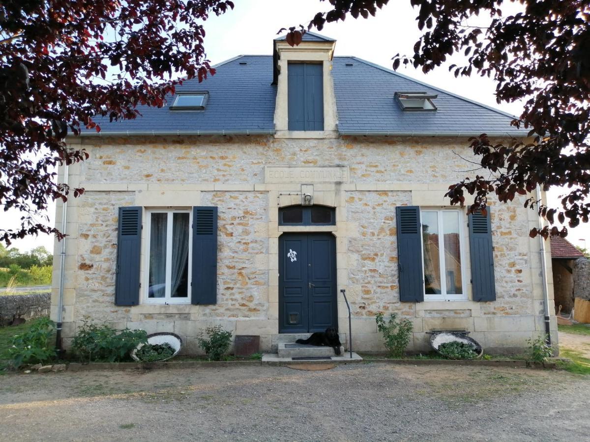 Bed and Breakfast Ecole De La Route Bleue Moiry Экстерьер фото